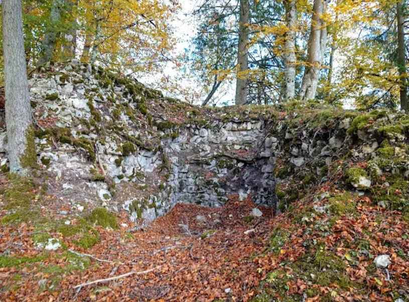 Ruine Burgstall, Germany